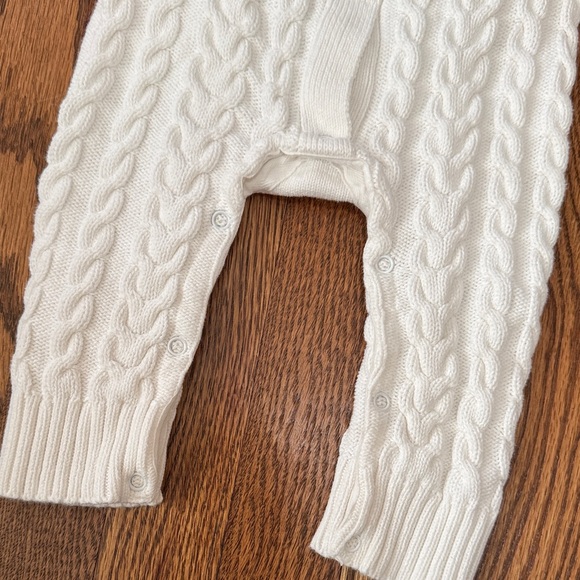 Elegant Baby Thick Cable Knit One-Piece 3–6M - Picture 3 of 6